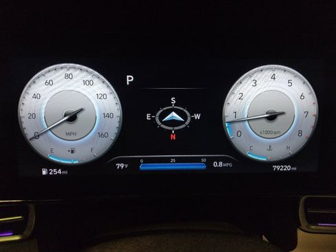 Used 2021 Hyundai Elantra Limited w/ Cargo Package FWD image 23