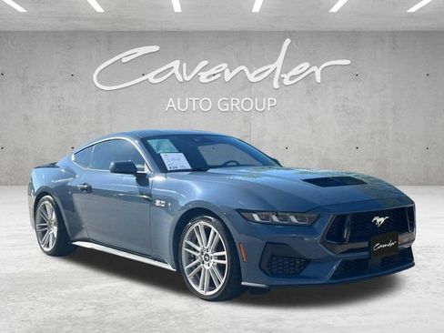 Used 2024 Ford Mustang GT RWD image 2