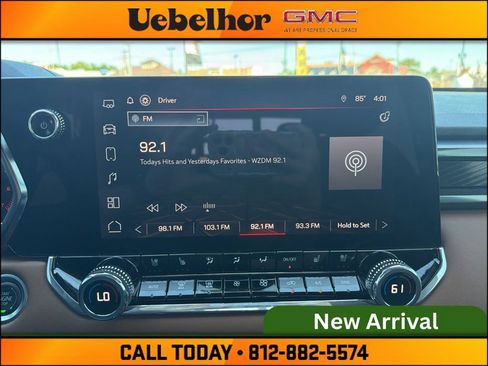 Used 2024 GMC Canyon AT4 w/ AT4 Premium Package AWD/4WD image 29
