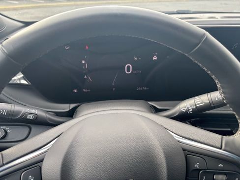 Used 2024 Buick Envista Sport Touring w/ Convenience I Package image 33