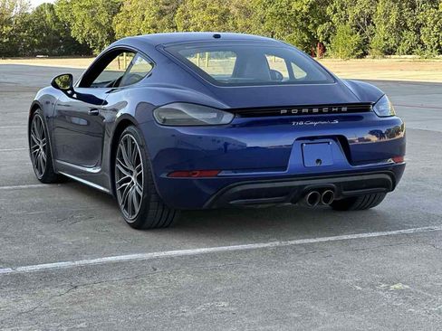 Used 2021 Porsche 718 Cayman S RWD image 6