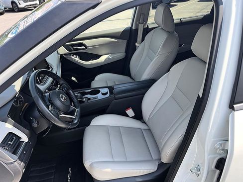 Certified 2023 Nissan Rogue SV w/ SV Premium B Package AWD/4WD image 13