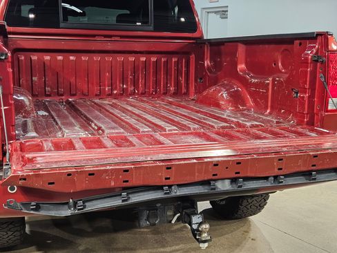 Used 2015 Nissan Titan PRO-4X AWD/4WD image 18