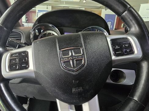 Used 2019 Dodge Grand Caravan GT FWD image 24