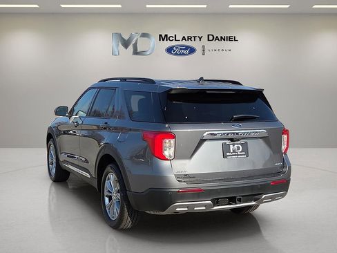 Certified 2023 Ford Explorer XLT w/ Equipment Group 202A image 4