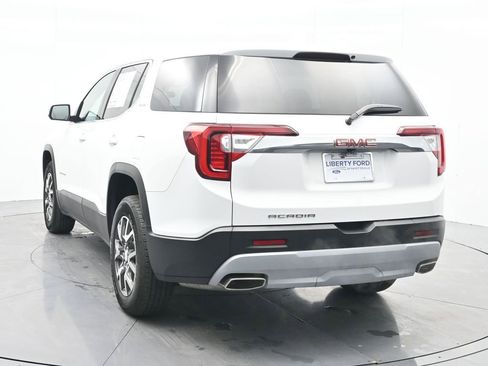 Used 2023 GMC Acadia SLE image 9