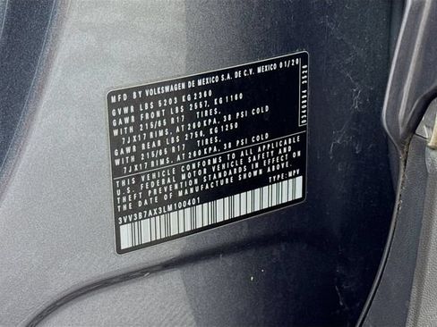 Used 2020 Volkswagen Tiguan SE FWD image 47