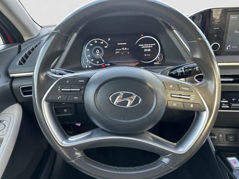 Used 2022 Hyundai Sonata SEL w/ Convenience Package image 9