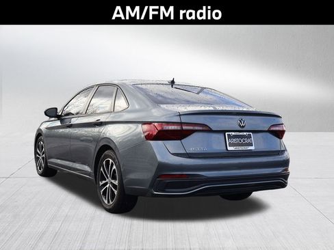 Used 2023 Volkswagen Jetta Sport FWD image 6