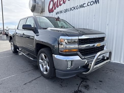 Used 2017 Chevrolet Silverado 1500 LT w/ All Star Edition image 29