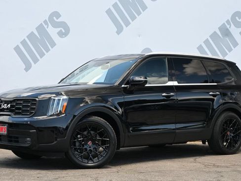 Used 2024 Kia Telluride SX w/ Towing Package FWD image 1