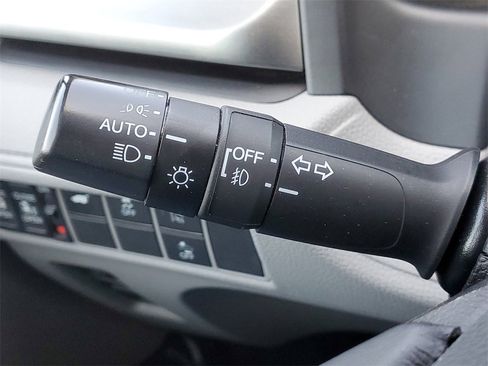 Used 2018 Honda Odyssey EX-L image 22