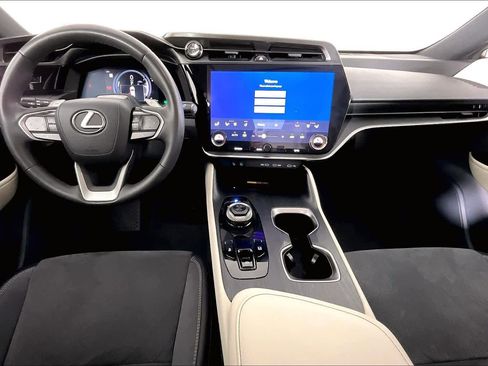 Used 2023 Lexus RZ 450e Premium image 14