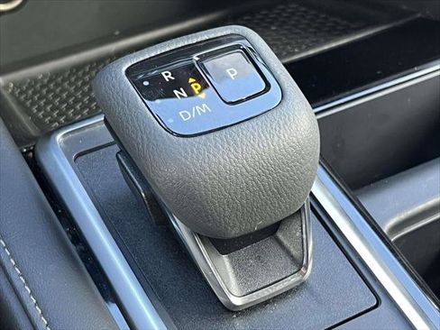 Used 2024 Nissan Pathfinder SL image 31