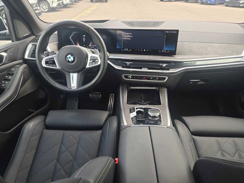 Used 2026 BMW X5 xDrive40i w/ M Sport Package AWD/4WD image 18