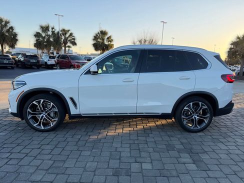Certified 2023 BMW X5 sDrive40i w/ Premium Package image 12