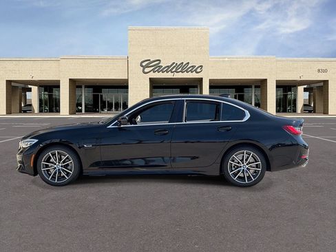 Used 2022 BMW 330e w/ Driving Assistance Package RWD image 8