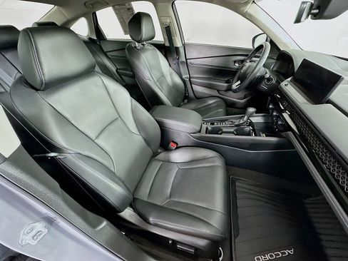 Used 2024 Honda Accord Touring image 35