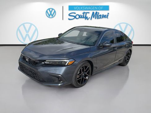 Used 2022 Honda Civic Sport Touring image 3