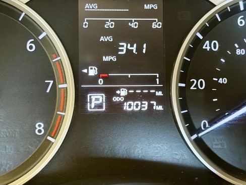 Used 2025 Nissan Versa S w/ S Plus Package FWD image 8