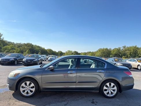 Used 2010 Honda Accord EX-L image 1
