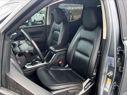 Used 2022 Chevrolet Colorado LT w/ Redline Special Edition image 26