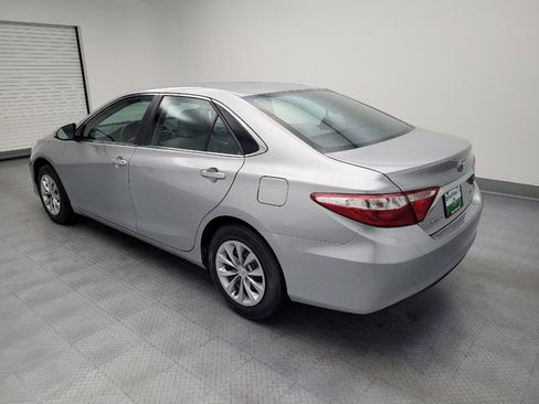 Used 2017 Toyota Camry LE FWD image 3