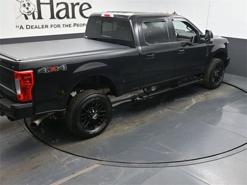 Used 2019 Ford F250 Lariat image 38