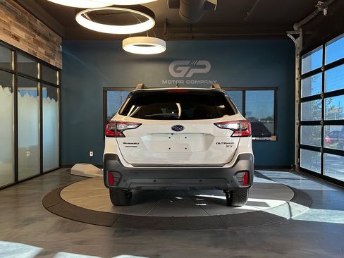 Used 2022 Subaru Outback Onyx Edition XT AWD/4WD image 4