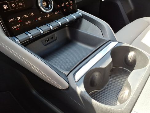 New 2026 GMC Terrain Elevation w/ Elevation Premium Package image 15