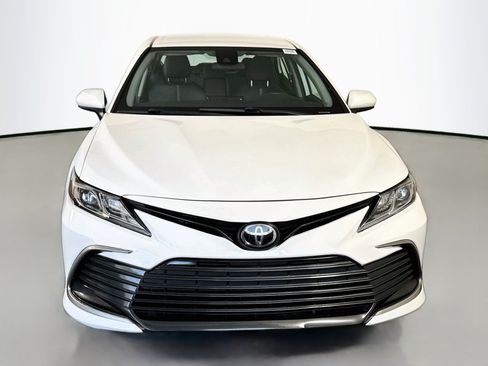 Used 2021 Toyota Camry LE FWD image 2