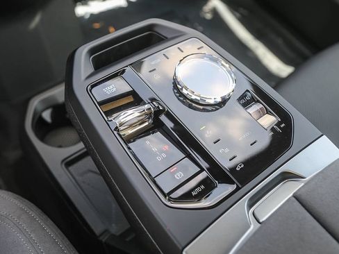 Used 2026 BMW iX M70 AWD/4WD image 15