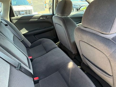 Used 2012 Chevrolet Impala LT w/ LT Sunroof Package FWD image 12