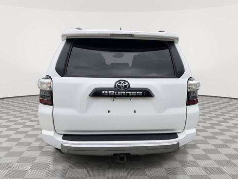Used 2023 Toyota 4Runner TRD Off-Road Premium w/ Moonroof Package AWD/4WD image 6