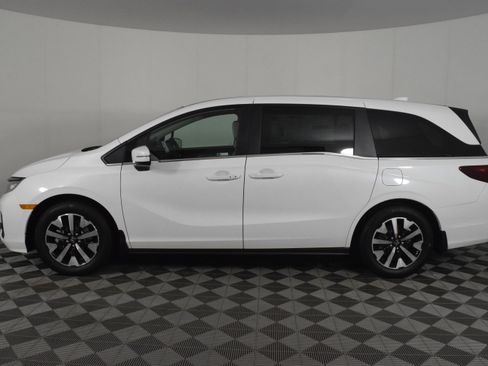 New 2026 Honda Odyssey EX-L image 9
