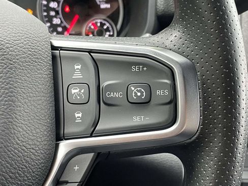 New 2026 RAM 2500 Tradesman w/ Chrome Appearance Group AWD/4WD image 34