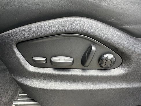 Certified 2026 Porsche Cayenne S AWD/4WD image 23