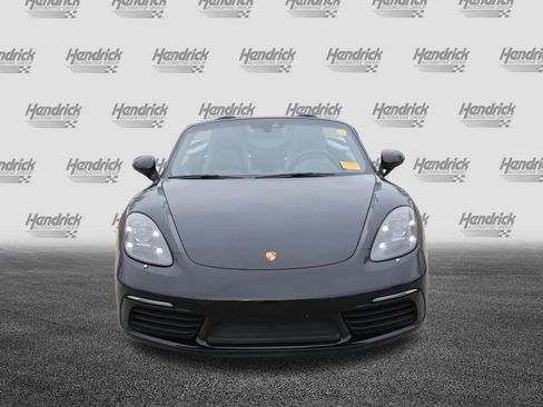 Used 2021 Porsche 718 Boxster image 3