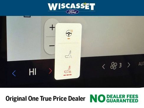 New 2025 Ford Expedition Active image 17