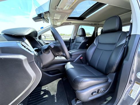 Used 2023 Nissan Murano SL w/ SL Moonroof Package AWD/4WD image 10