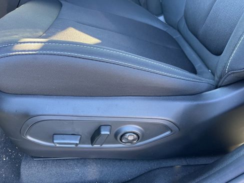 New 2025 Jeep Grand Cherokee Laredo X image 17