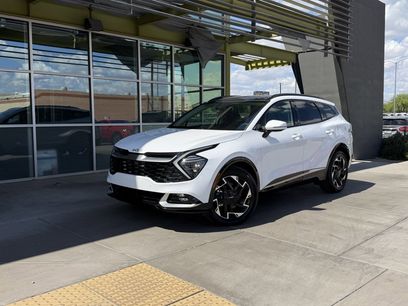 Used 2025 Kia Sportage SX