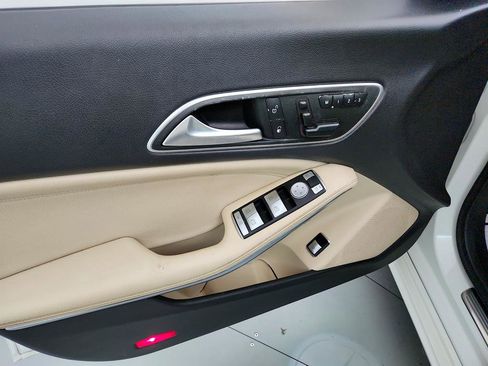 Used 2016 Mercedes-Benz CLA 250 CLA250 image 20