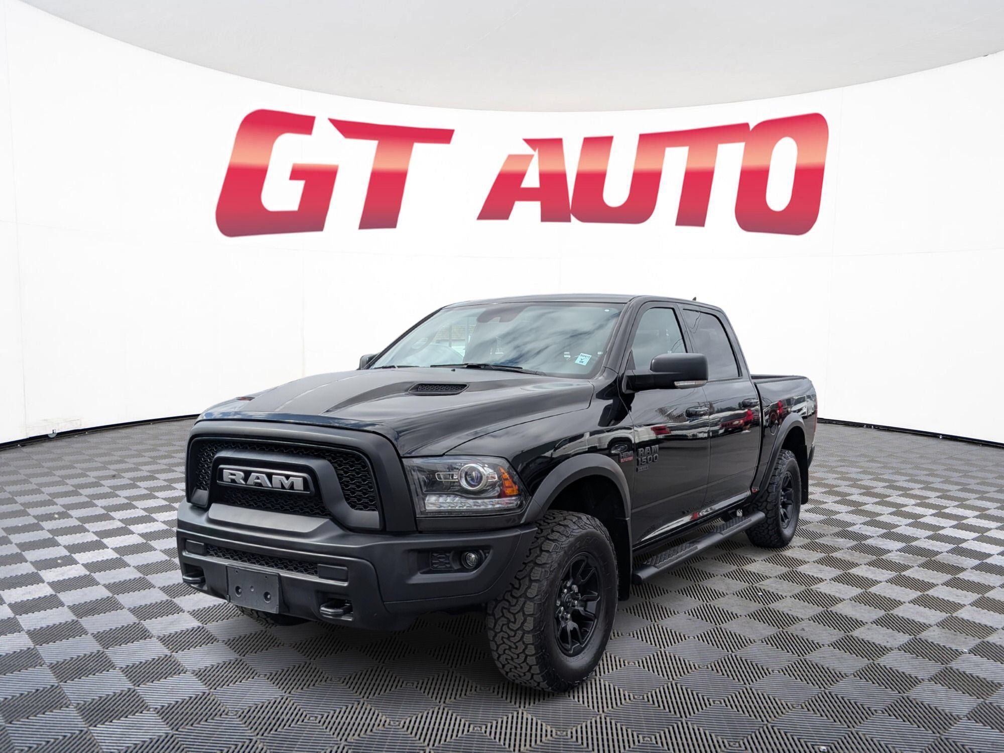 Used 2023 RAM 1500 Warlock AWD/4WD image 2