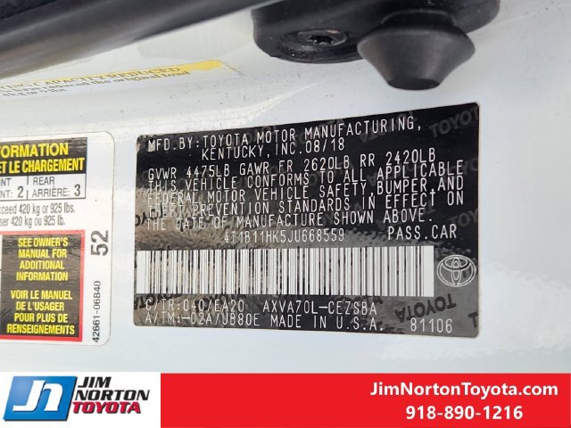 Used 2018 Toyota Camry SE w/ Moonroof Package FWD image 33