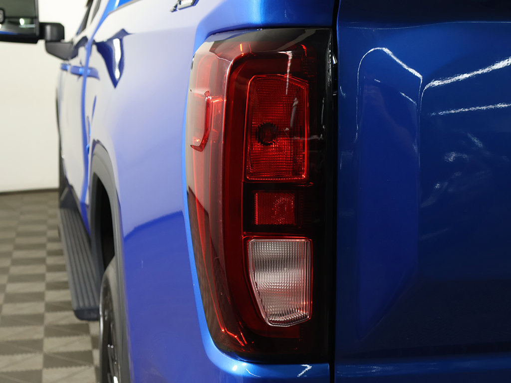 Used 2023 GMC Sierra 1500 Elevation AWD/4WD image 15