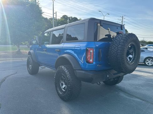 Used 2022 Ford Bronco Wildtrak image 5