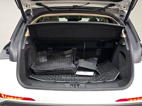 New 2026 Lincoln Corsair Reserve image 9