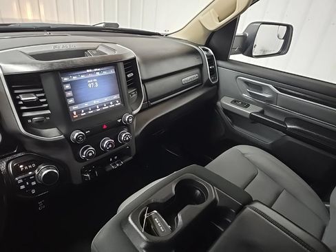 Used 2020 RAM 1500 Big Horn AWD/4WD image 25