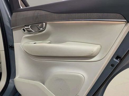 Used 2023 Volvo XC90 T8 Plus w/ Protection Package Premier AWD/4WD image 93